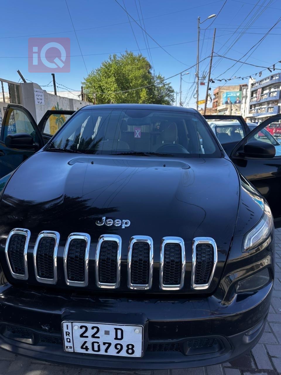 Jeep Cherokee